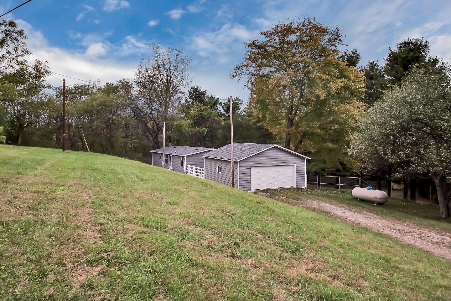 Property Photo:  9441 Graceland Lane Road  OH 43071 