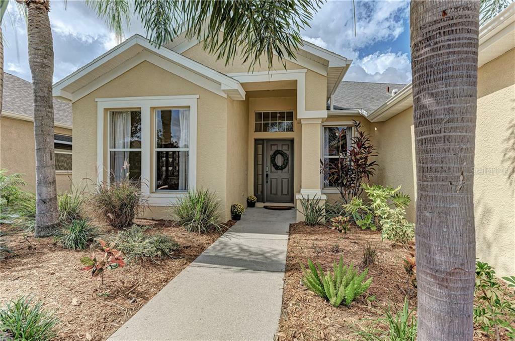 Property Photo: 5500 New Covington Drive FL 34233