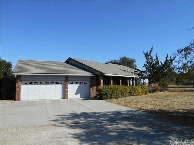 Property Photo:  1725 El Camino Real  CA 93422 