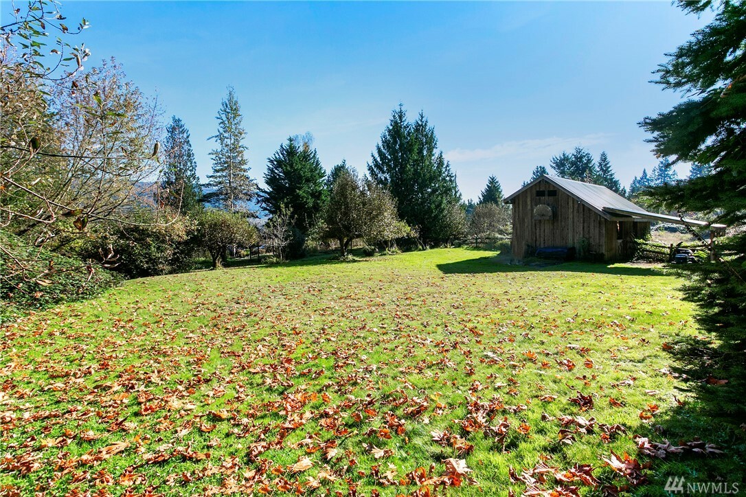 Property Photo:  168 Xx Stackpole Rd  WA 98272 