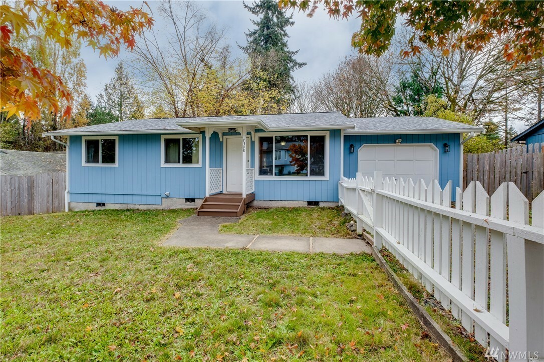 Property Photo:  7348 E Taylor St  WA 98366 