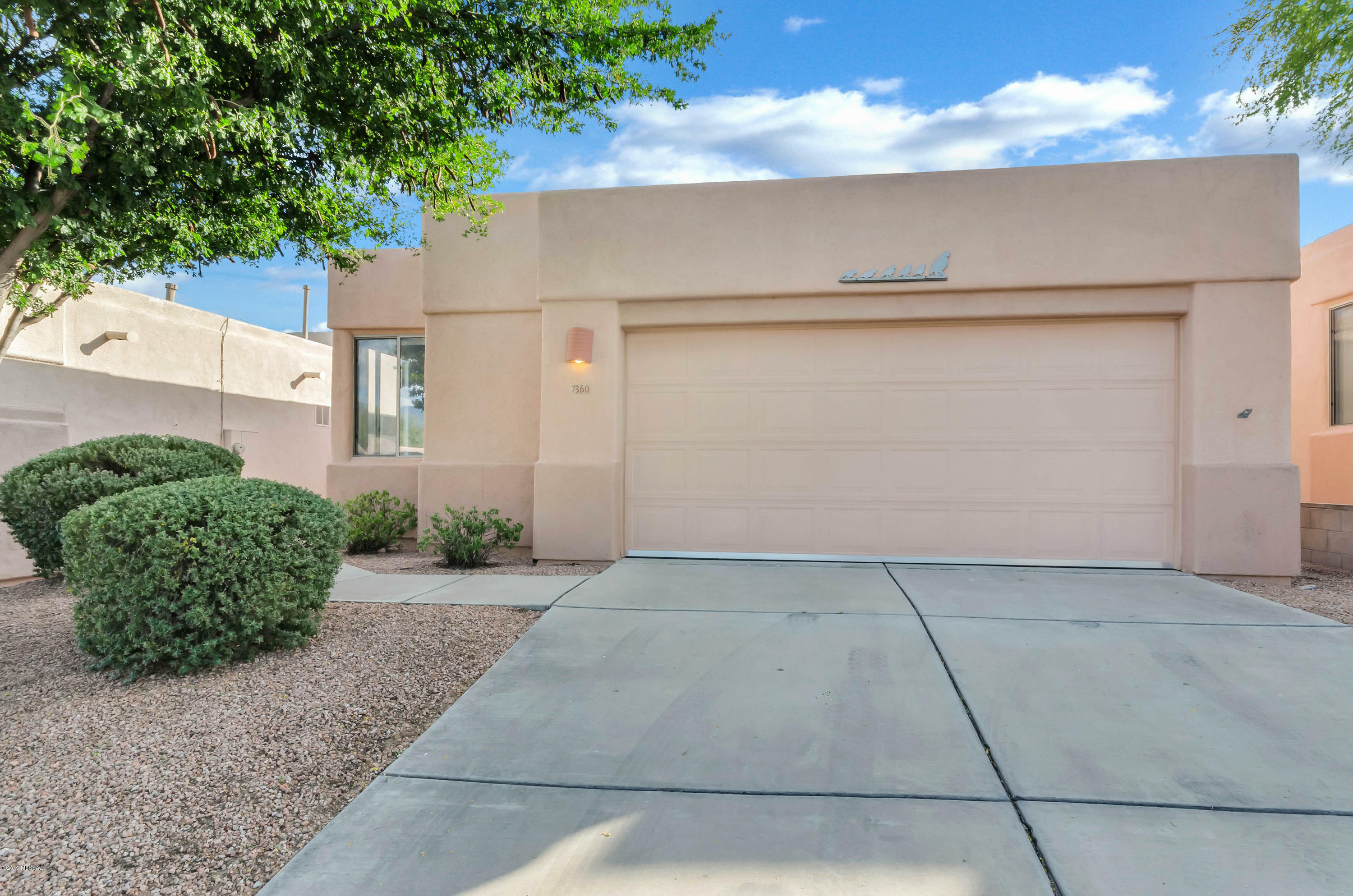 Property Photo:  7360 E Placita Positivo  AZ 85715 