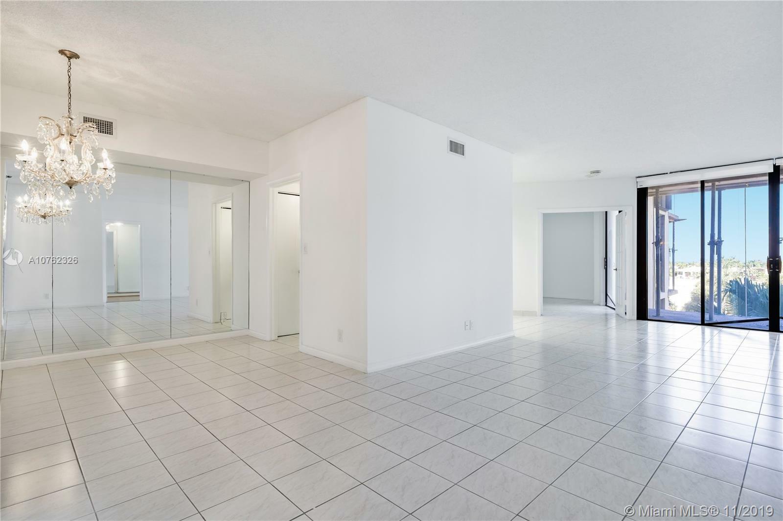 Property Photo:  20281 E Country Club Dr 310  FL 33180 