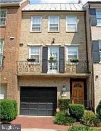 Property Photo:  117 Queen Street  VA 22314 