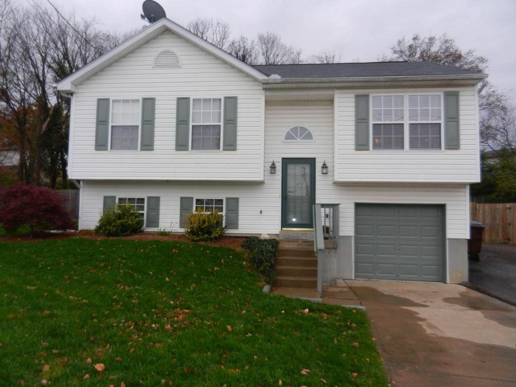 Property Photo: 140 Mollie Court KY 41042