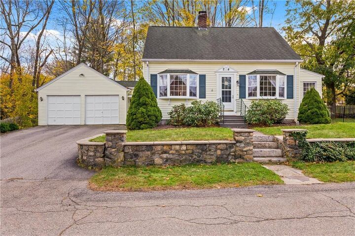 24 McCann St  North Smithfield RI 02896 photo