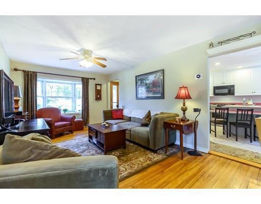 Property Photo: 5 Dufton Road MA 01810