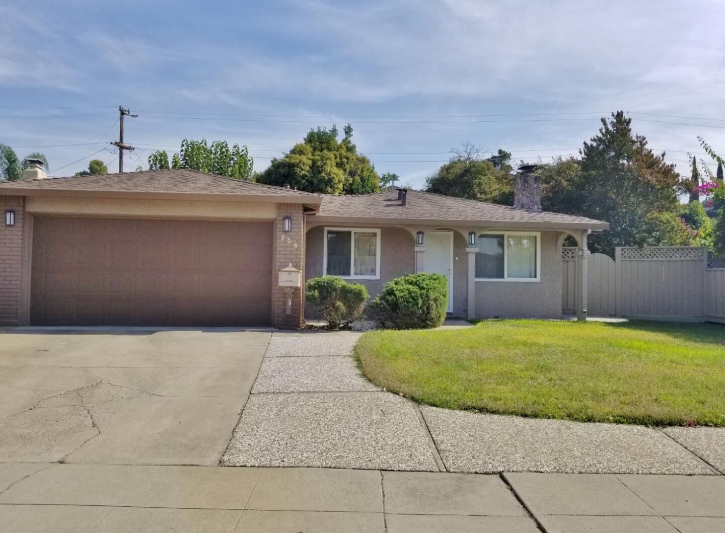 Property Photo:  726 Continental Drive  CA 95111 