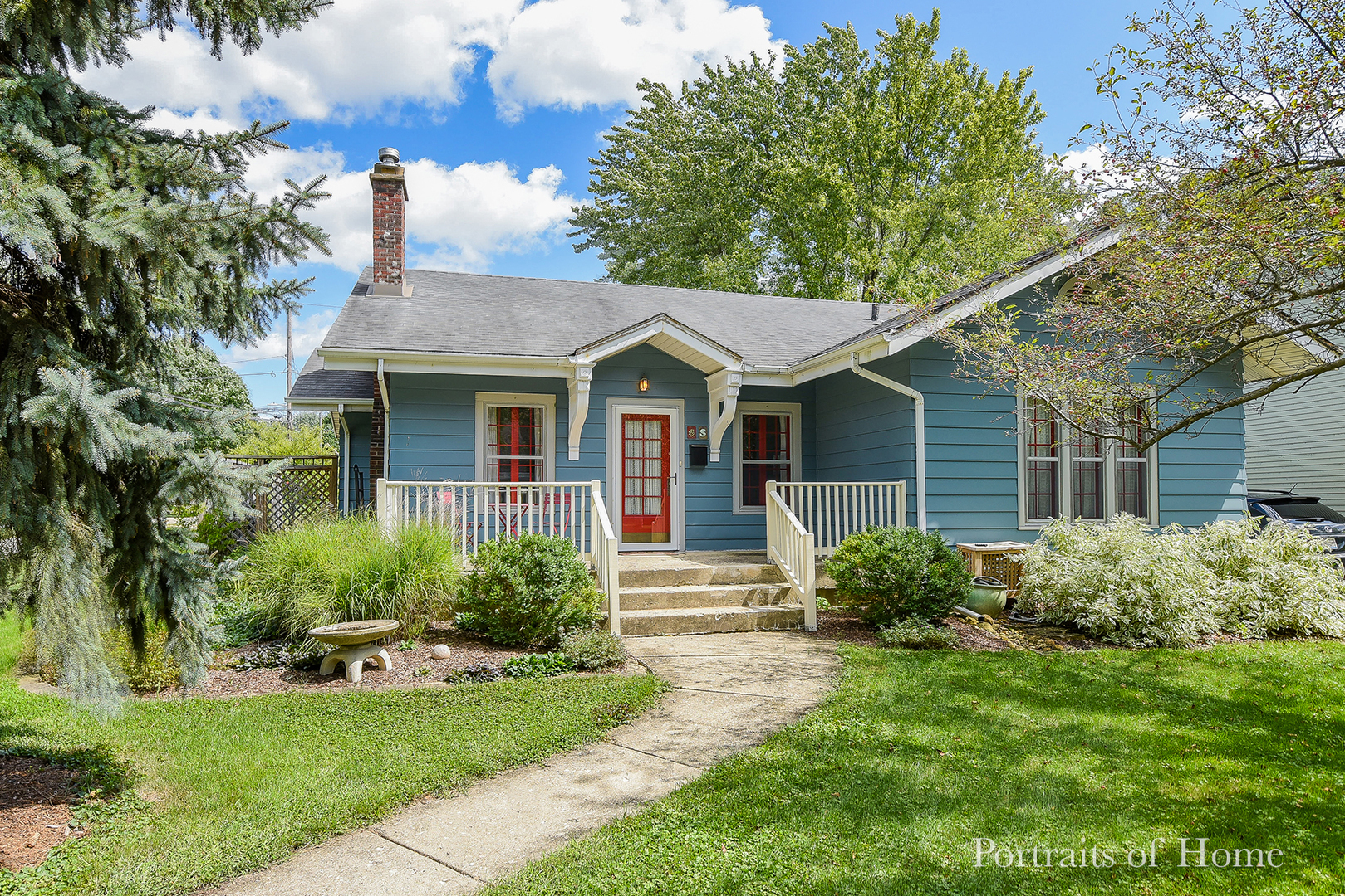 Property Photo: 6 South Huffman Street IL 60540