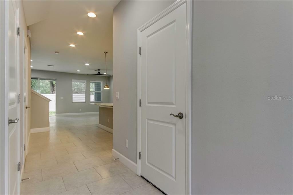 Property Photo:  6729 Citrus Creek Lane  FL 33625 