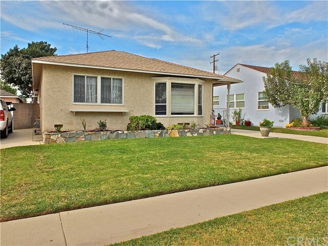 Property Photo: 4513 Josie Avenue CA 90713
