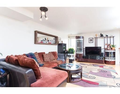 Property Photo: 20 Chestnut 402 MA 02139