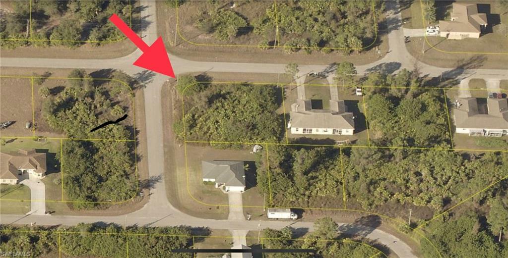 Property Photo:  630 Grant Boulevard  FL 33974 