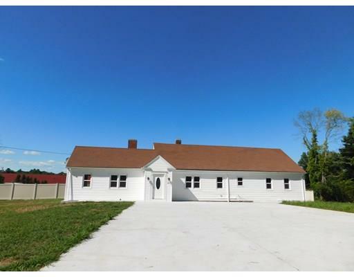 Property Photo: 17 Willis Lane - MA 02035
