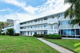 Property Photo:  765 John Ringling Boulevard 26clar  FL 34236 