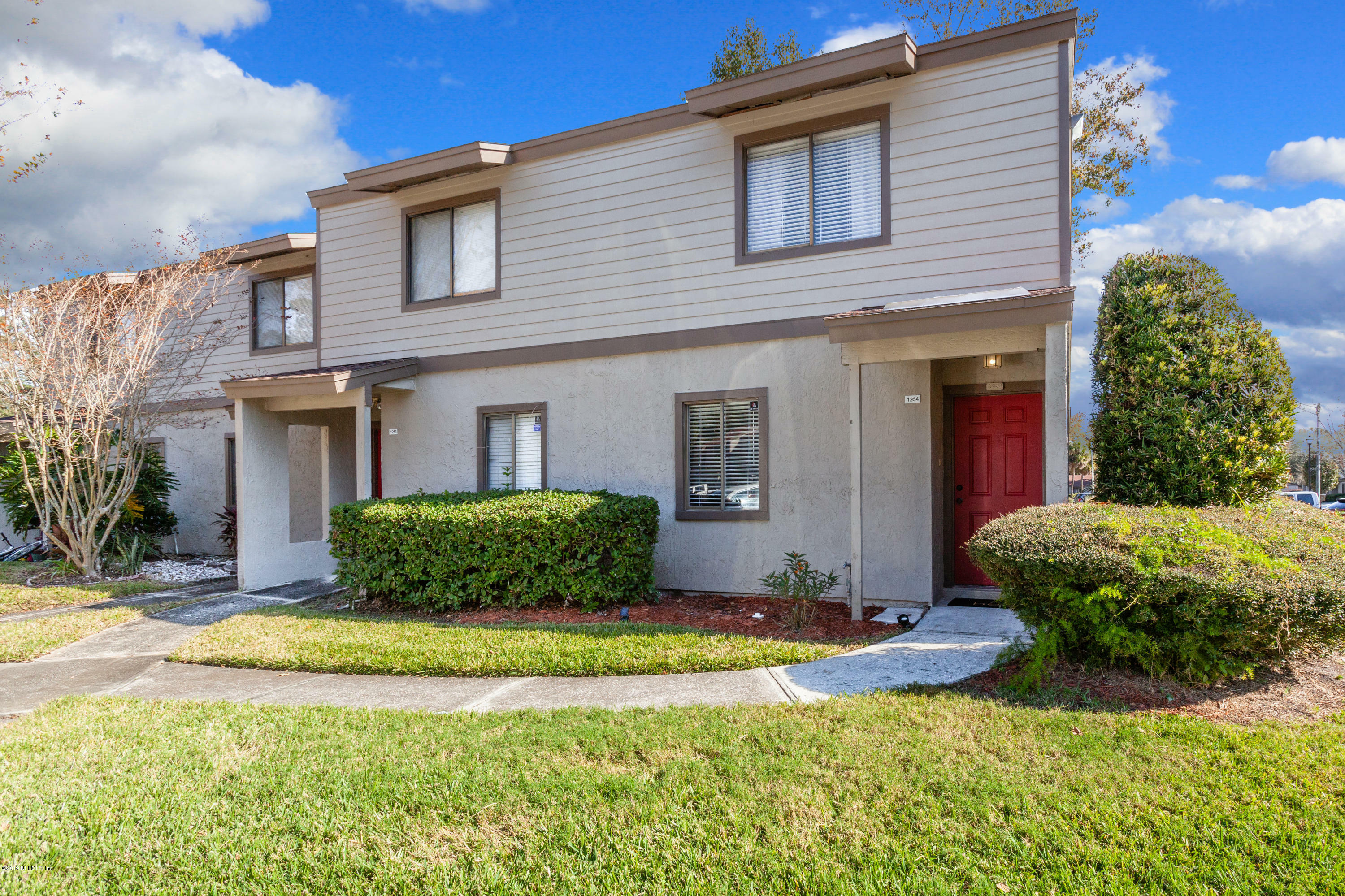 Property Photo:  8300 Plaza Gate Ln 1254  FL 32217 