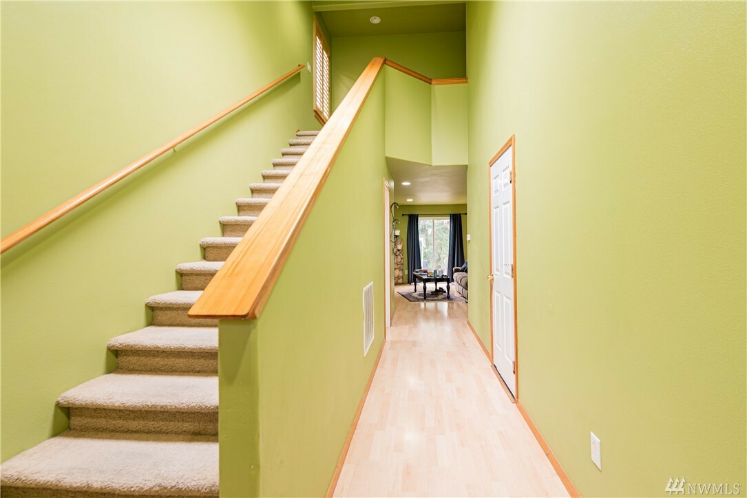 Property Photo: 1720 Fruitland Dr WA 98226