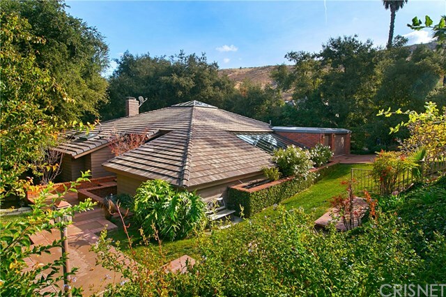 Property Photo:  231 Bell Canyon Road  CA 91307 