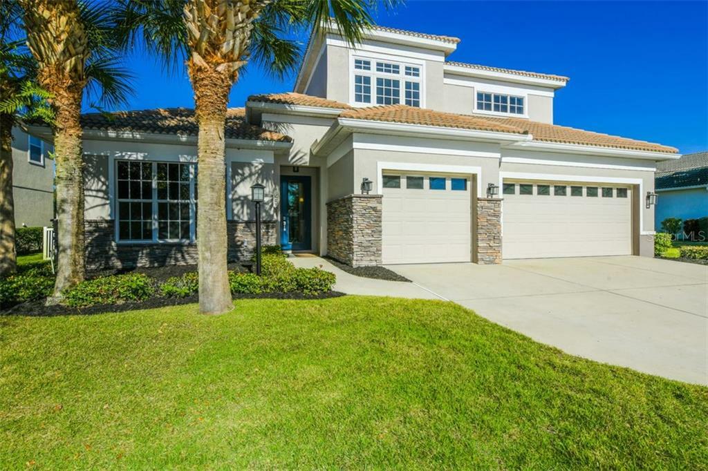 Property Photo:  14531 Sundial Place  FL 34202 