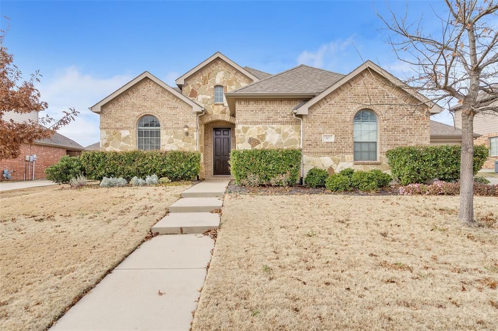 Property Photo:  317 Westlake Drive  TX 75126 