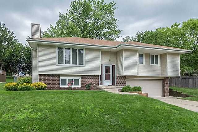 Property Photo:  4212 82nd Street  IA 50322 