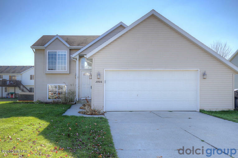 Property Photo:  2908 Stonewood Street NW  MI 49504 