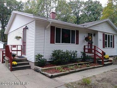 Property Photo:  2525 James Avenue  MI 49442 