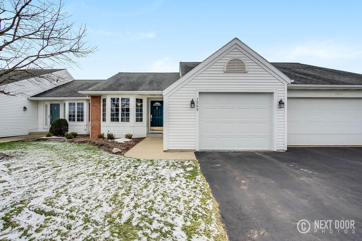 1569 Castlemaine Drive  Zeeland MI 49464 photo