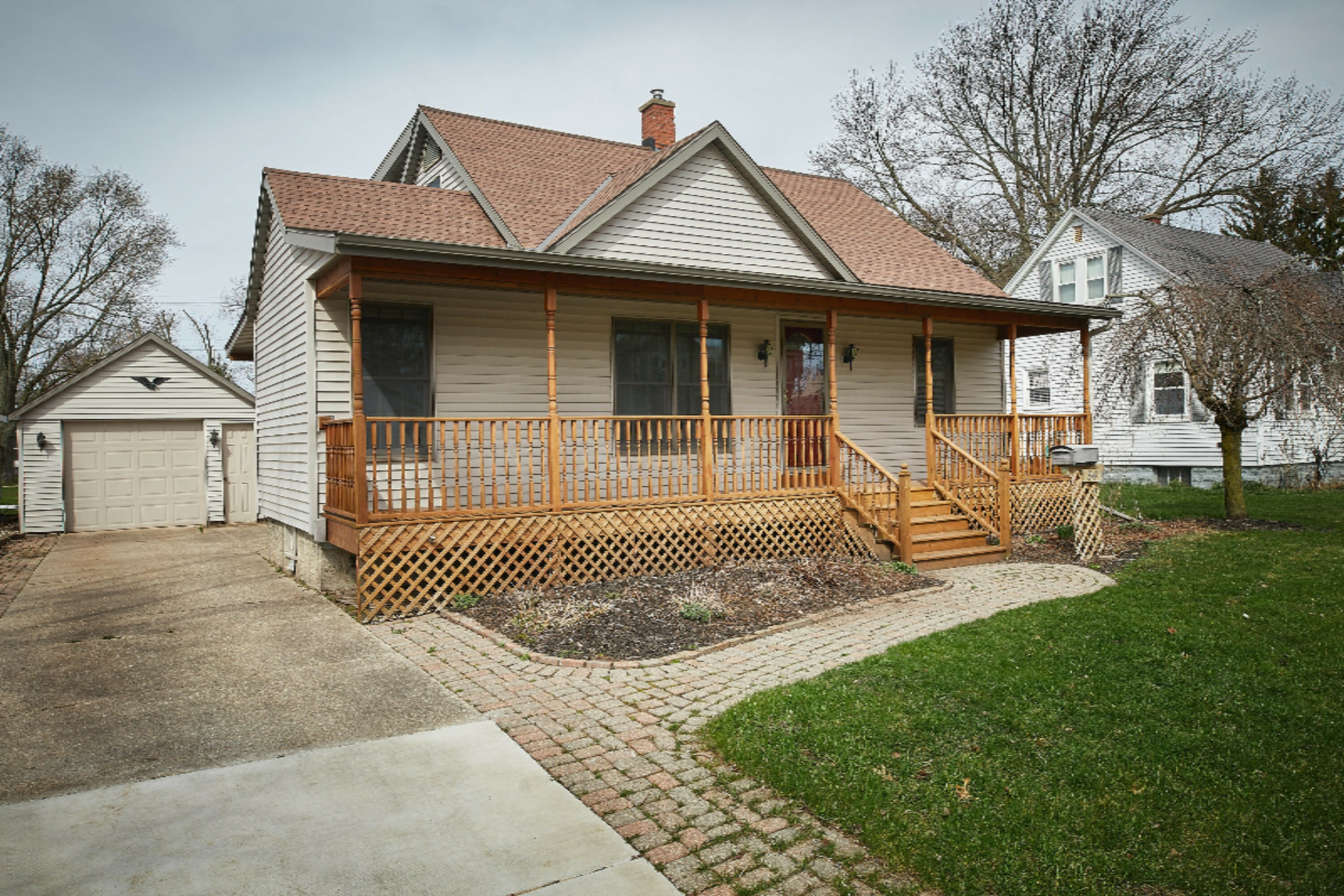 Property Photo:  34 S Jefferson Street  MI 49464 