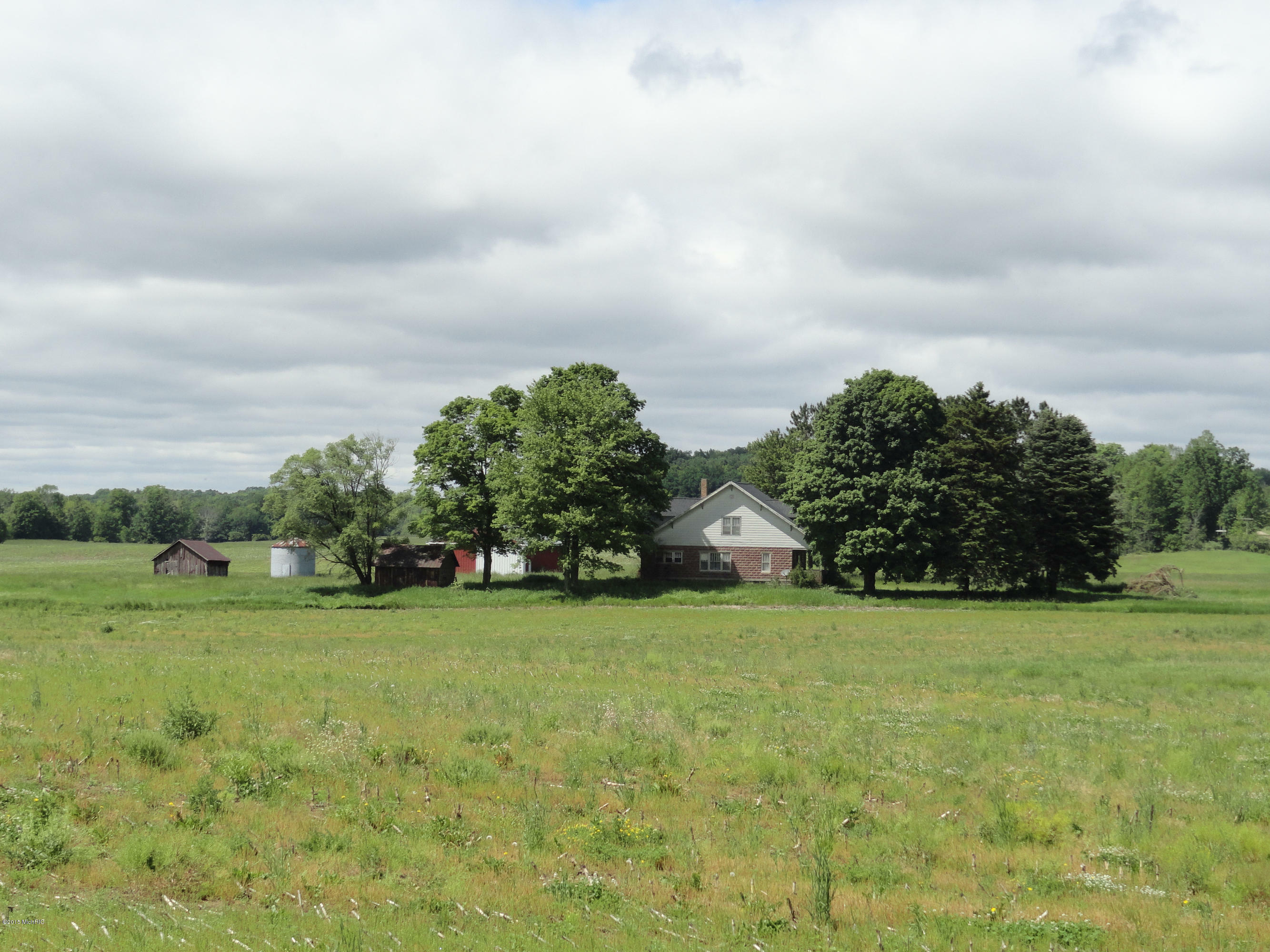 Property Photo:  6841 S Hamilton Road  MI 49402 