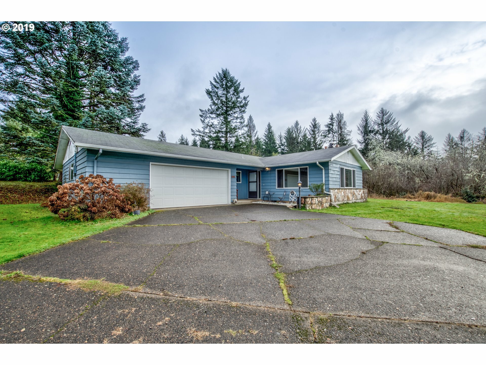 Property Photo: 92203 Simonsen Rd OR 97103