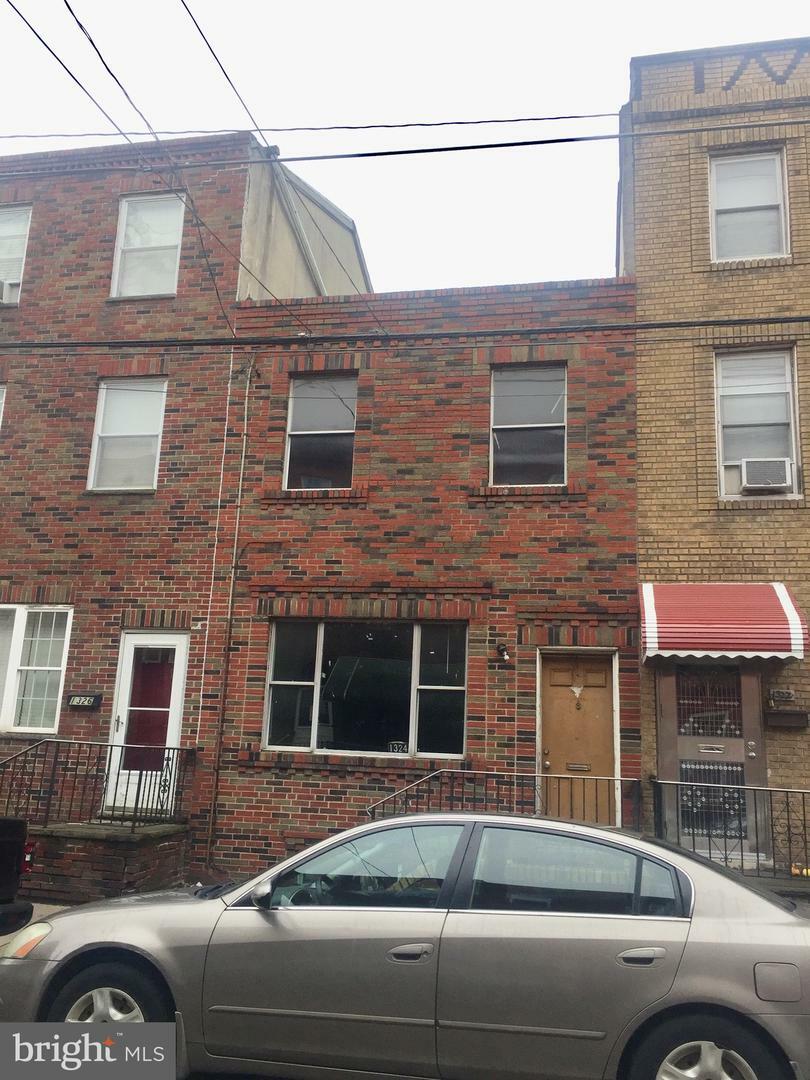 Property Photo:  1324 S 6th Street  PA 19147 