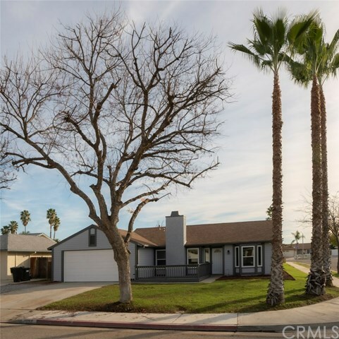 2053 Daffodil Way  Hemet CA 92545 photo