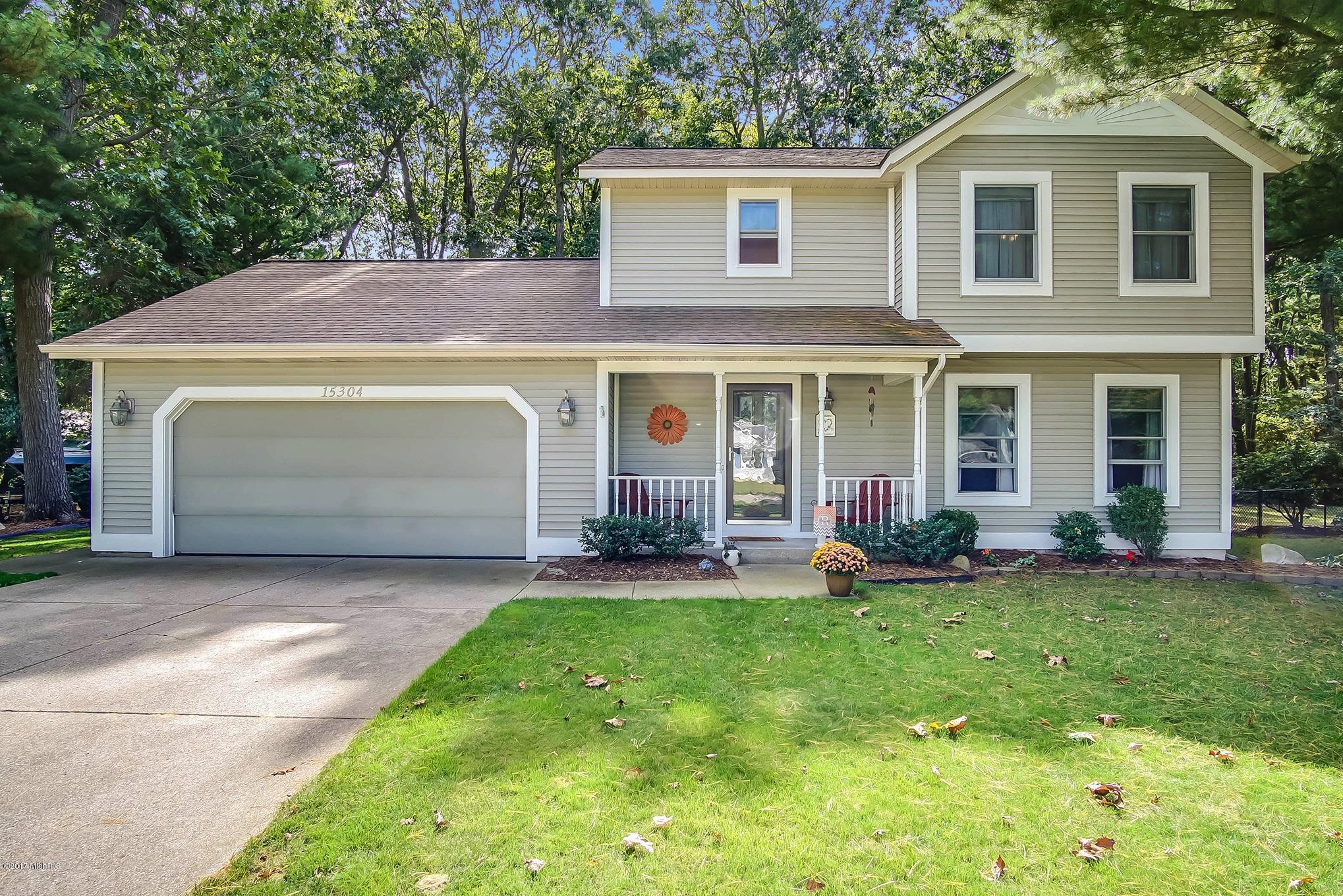 Property Photo: 15304 Arborwood Drive MI 49417