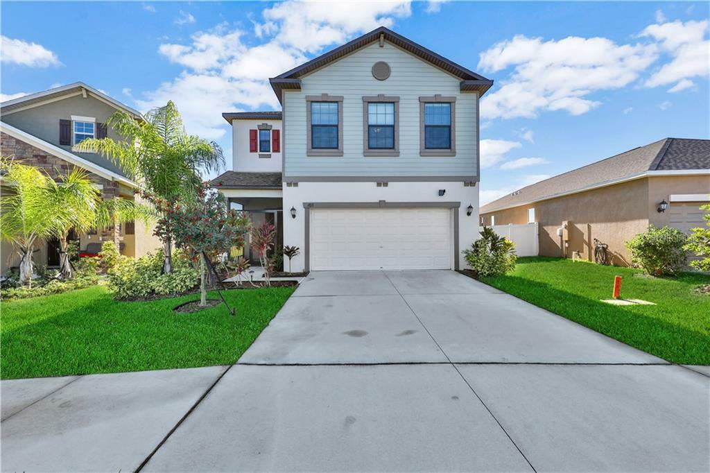 Property Photo:  1813 Redmond Brook Lane  FL 33570 