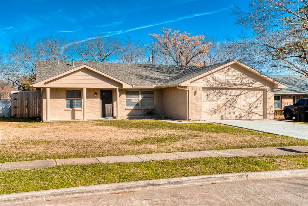 Property Photo:  1617 Fairfield Drive  TX 75074 