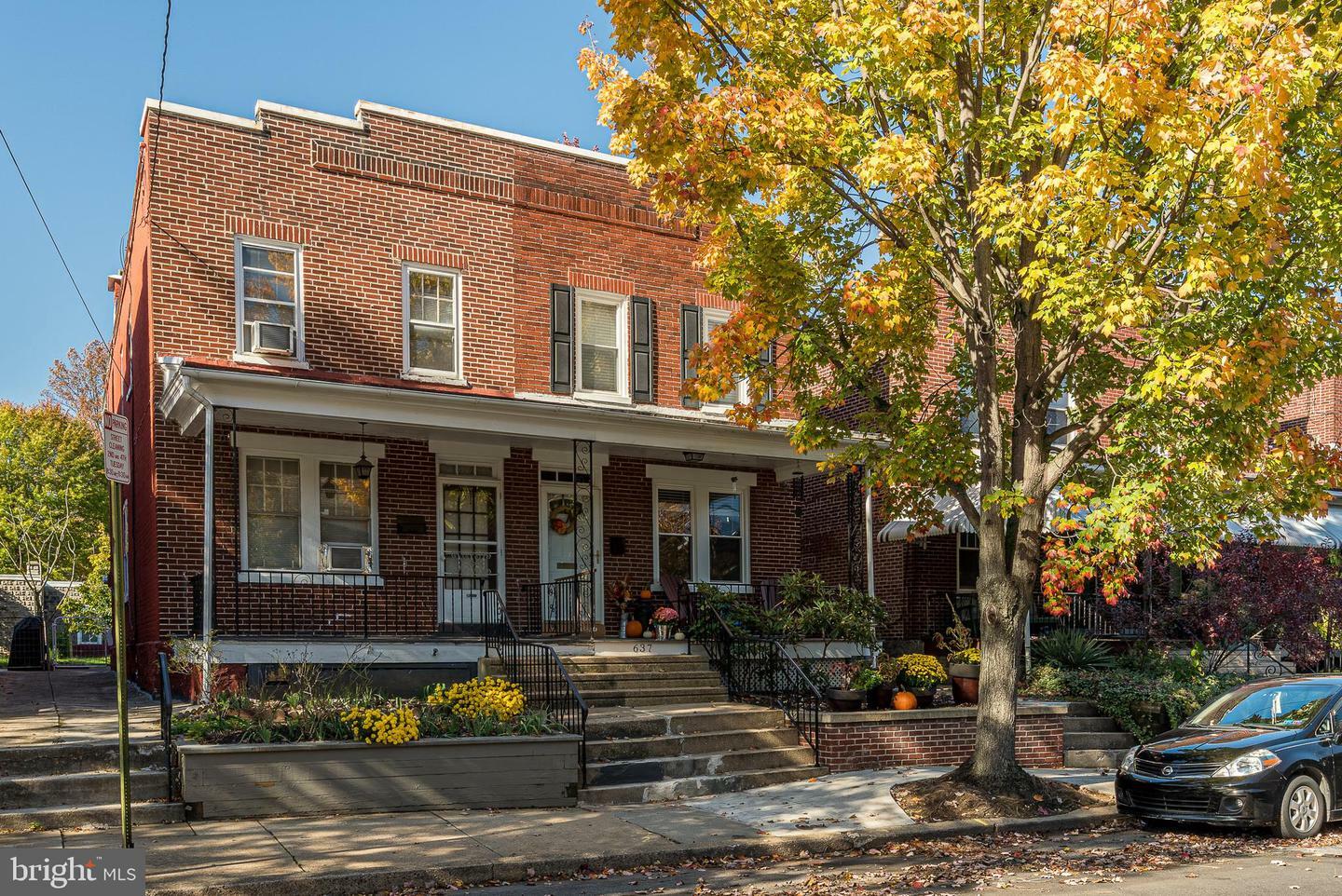 Property Photo: 637 Hamilton Street PA 17602