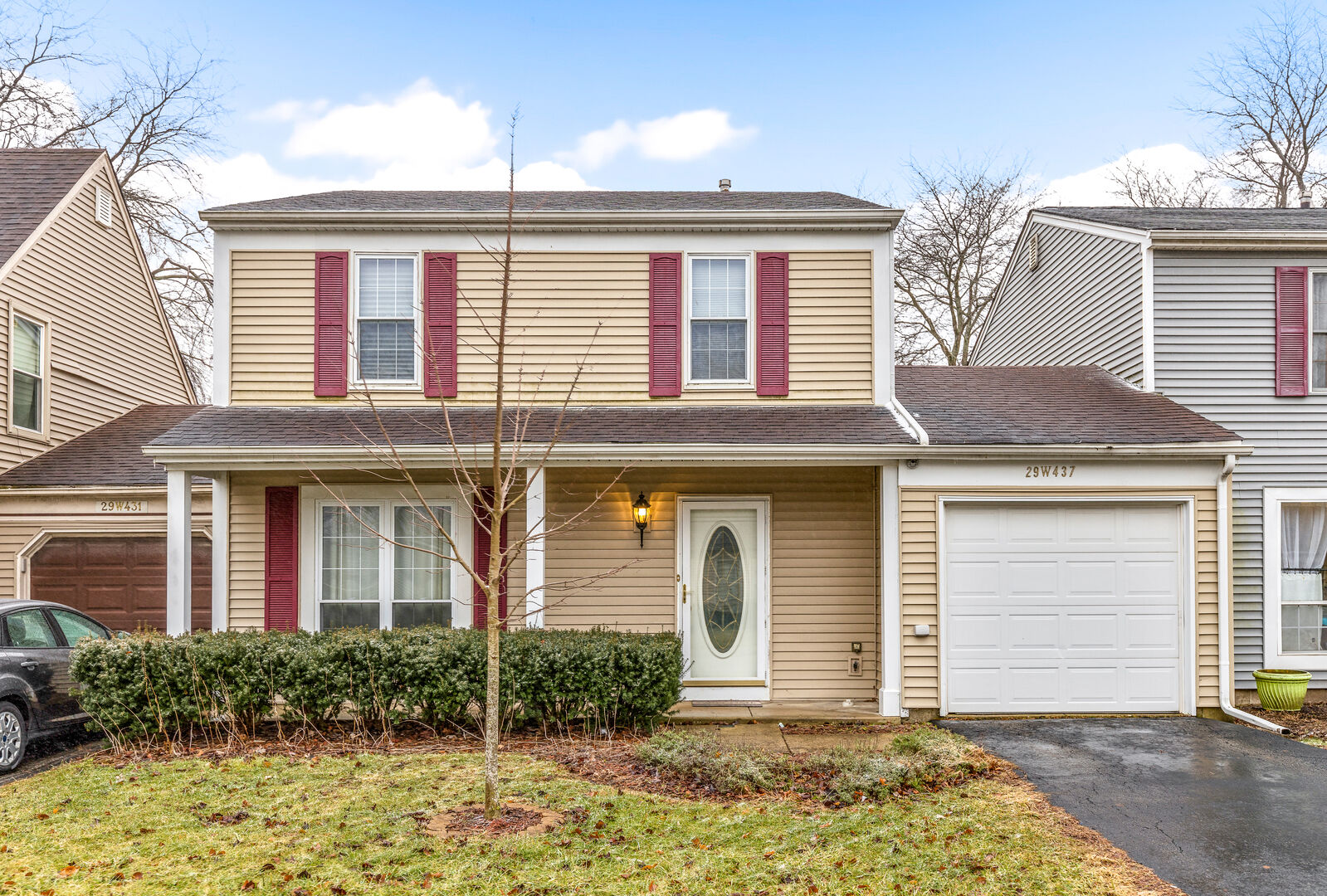 Property Photo:  29W437 Butternut Lane  IL 60555 