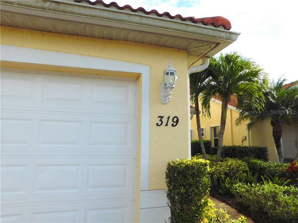 Property Photo: 319 Monaco Drive 8 FL 33950