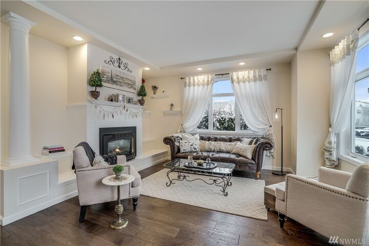 Property Photo: 408 Pearl Street WA 98290