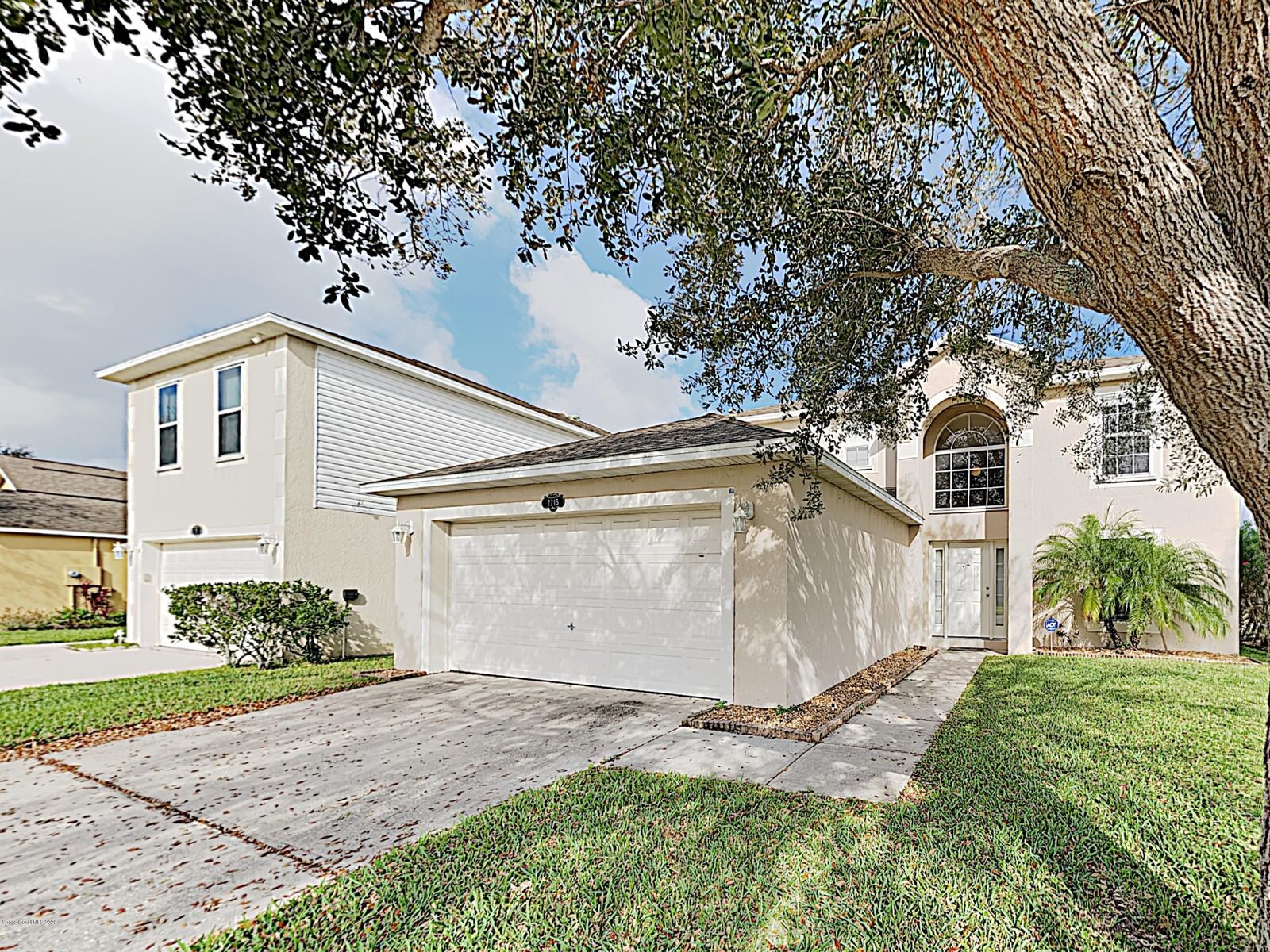 Property Photo: 2215 Canopy Drive FL 32935