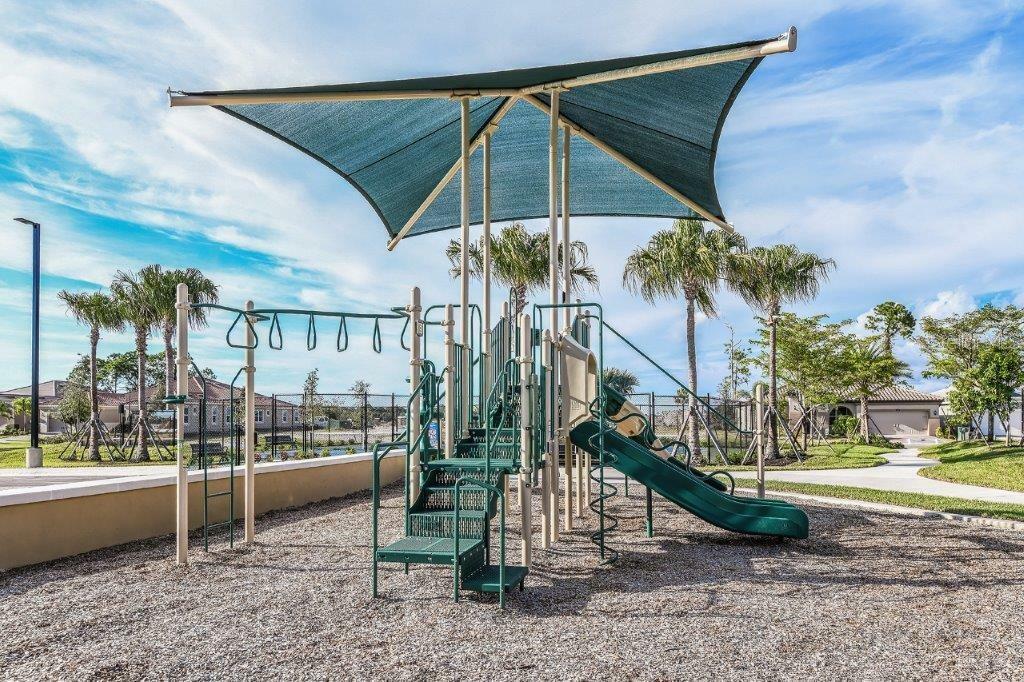 Property Photo: 11918 Alessandro Lane 308 FL 34293