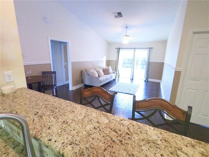 Property Photo: 702 Live Oak Street FL 34689