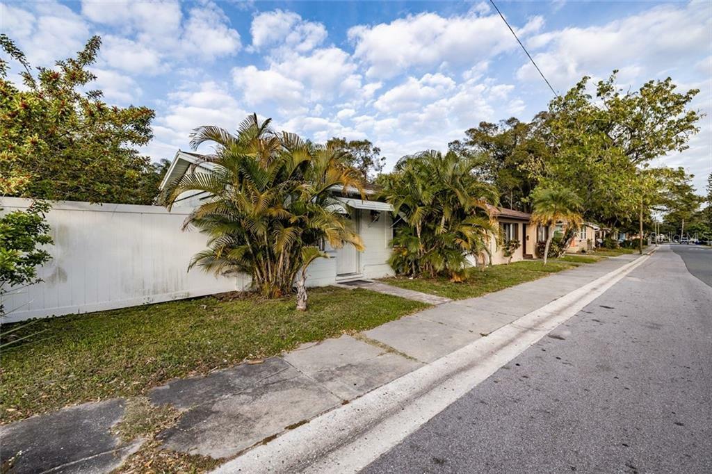 Property Photo:  783 Paris Avenue S  FL 33701 