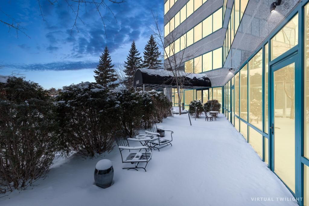 Property Photo:  5601 Smetana Drive 102  MN 55343 