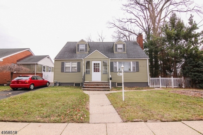 Property Photo:  409 Fernwood Ter  NJ 07036 