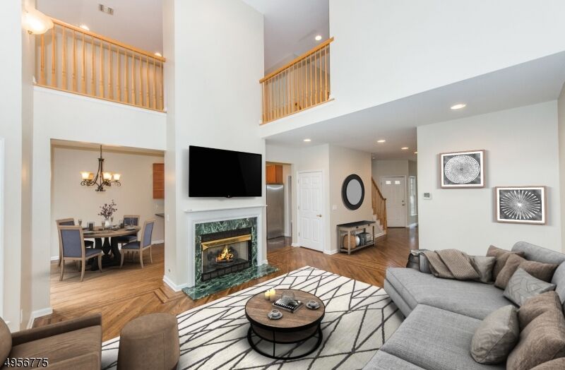 Property Photo:  8 Ebersbach Ln  NJ 07068 