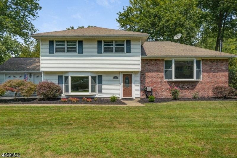 Property Photo:  28 Walnut Dr  NJ 07058 