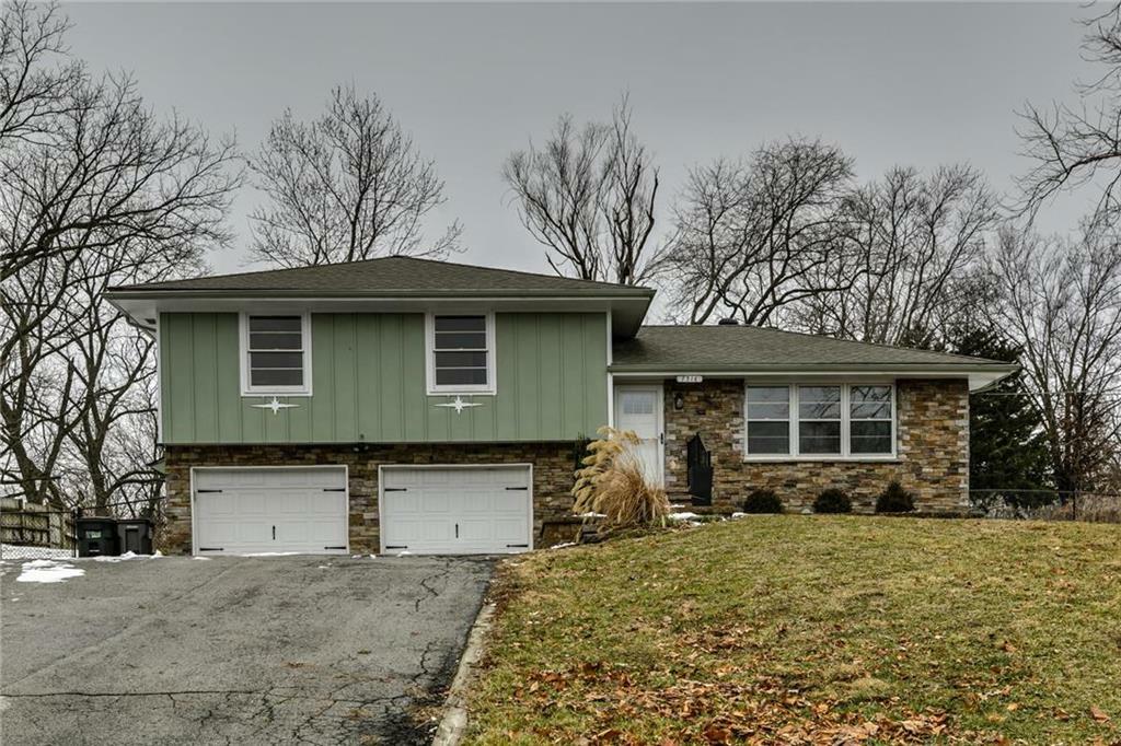Property Photo: 7316 NW Oak Drive MO 64152