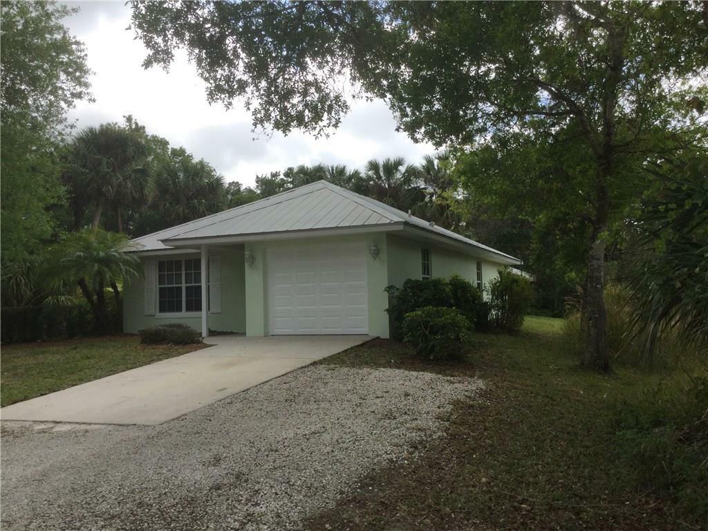 Property Photo:  6205 4th Lane  FL 32968 